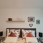 Einladend Апартаменты *