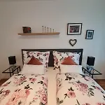 Einladend Грац