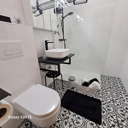 Апартаменты Einladend Грац