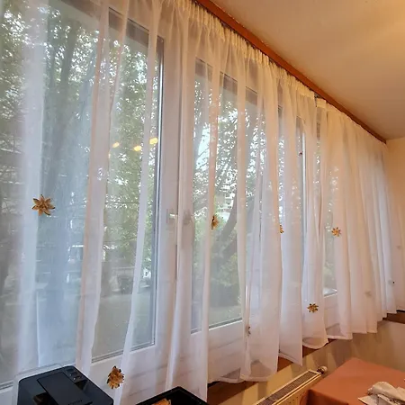Einladend 아파트 *
