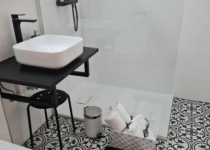 Einladend غراتس